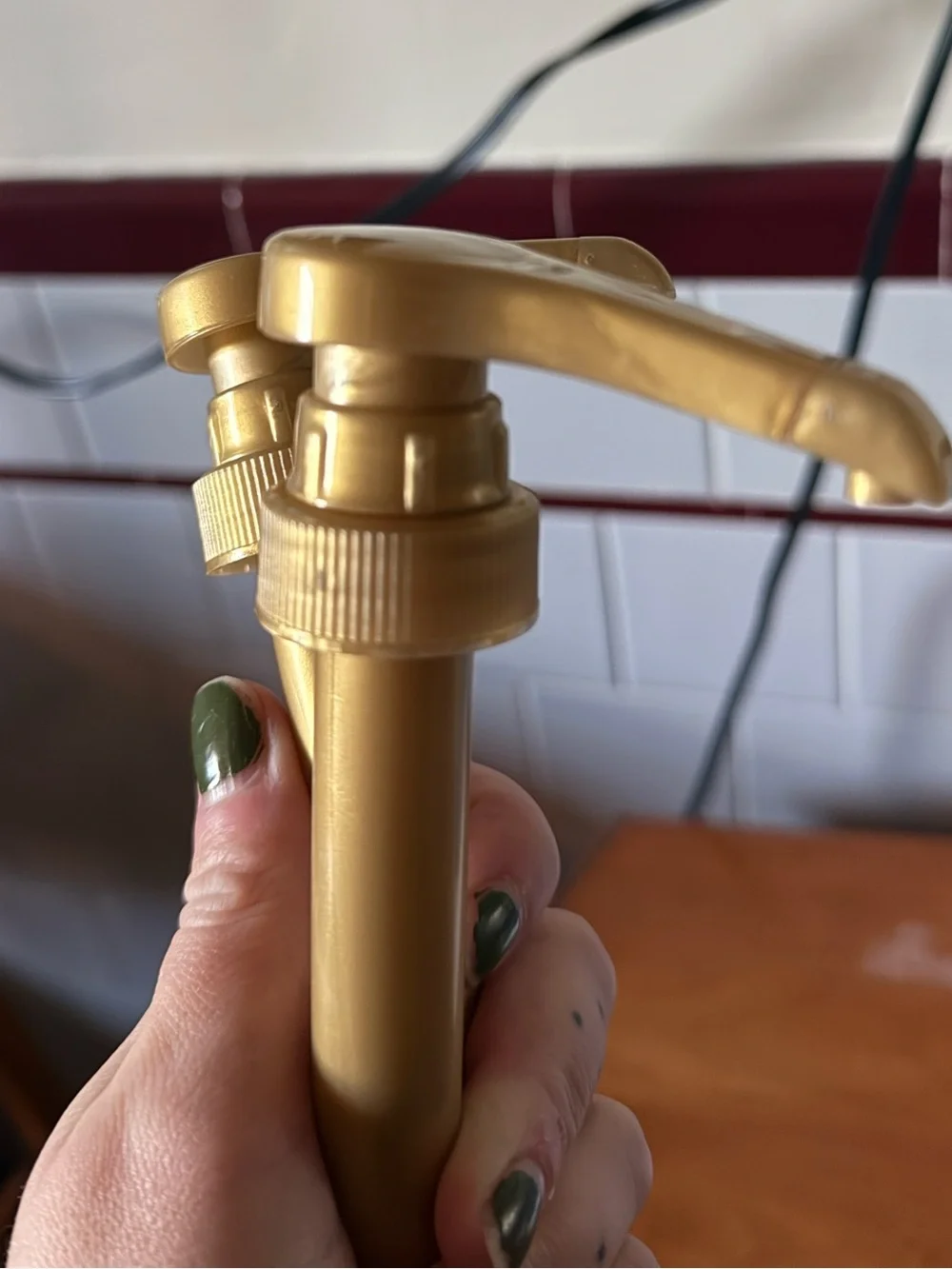 NWOT Gold Plastic Syrup Pumps- Home Coffee Bar/Kitchen - 2 - Great for Fall